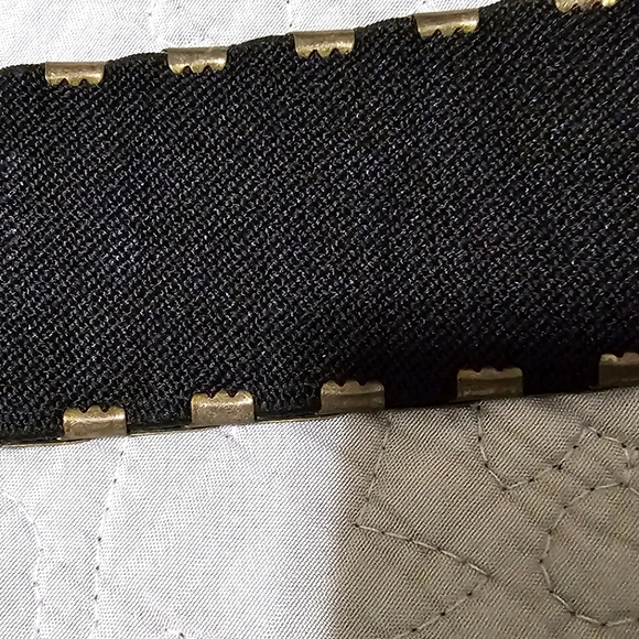 Lane Bryant vintage metal fish scales stretch belt. Olive color Womens sz 26/28 - Picture 5 of 10